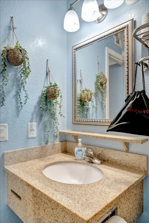 Serenity on the Sea Luxury Condo with Private Balcony on the Ocean