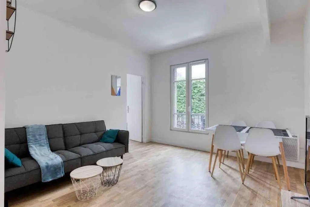 The New White Appart'Hôtel Vitry - Next to Paris