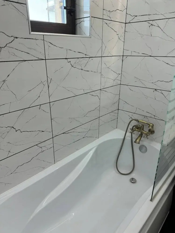 Modern 2-bedroom Apartment in Central Ploiești
