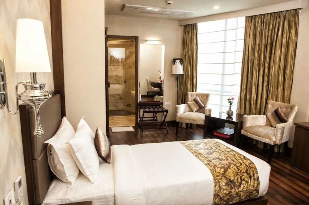 Hotel Seventh Sense