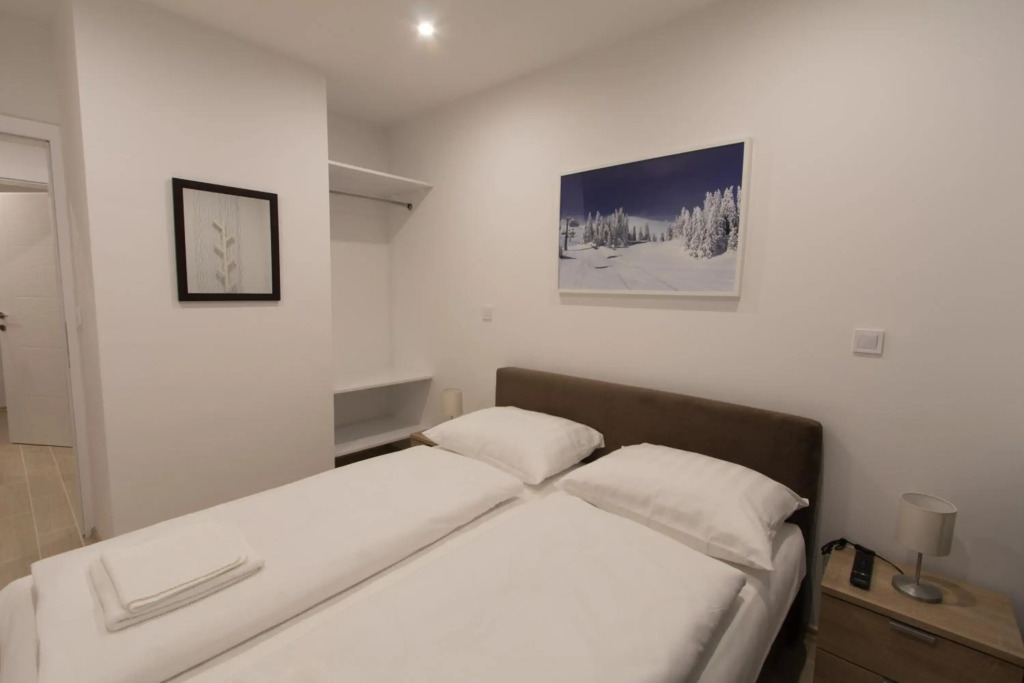 Apartmani MONT 1