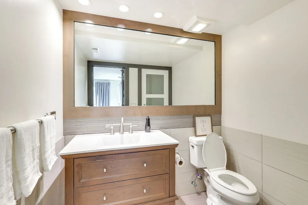Water View! Walkable Gem Near Bayshore Boulevard