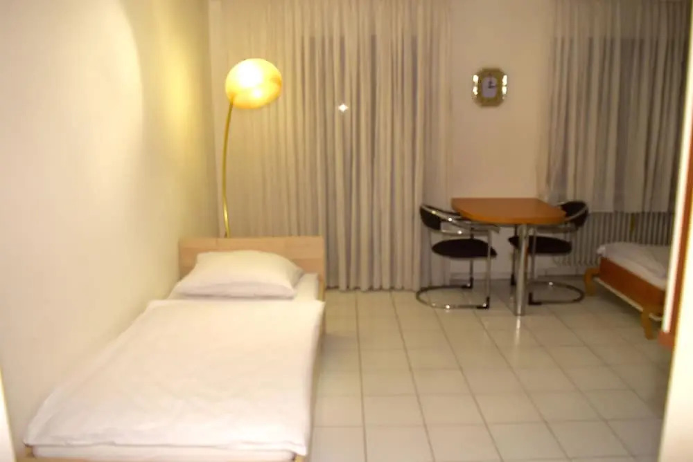 AB Apartment 79