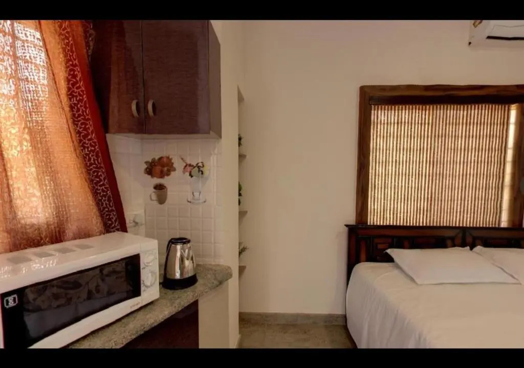 Hotel Garden Residency by WB Inn