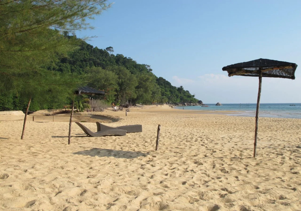 Aguna Resort