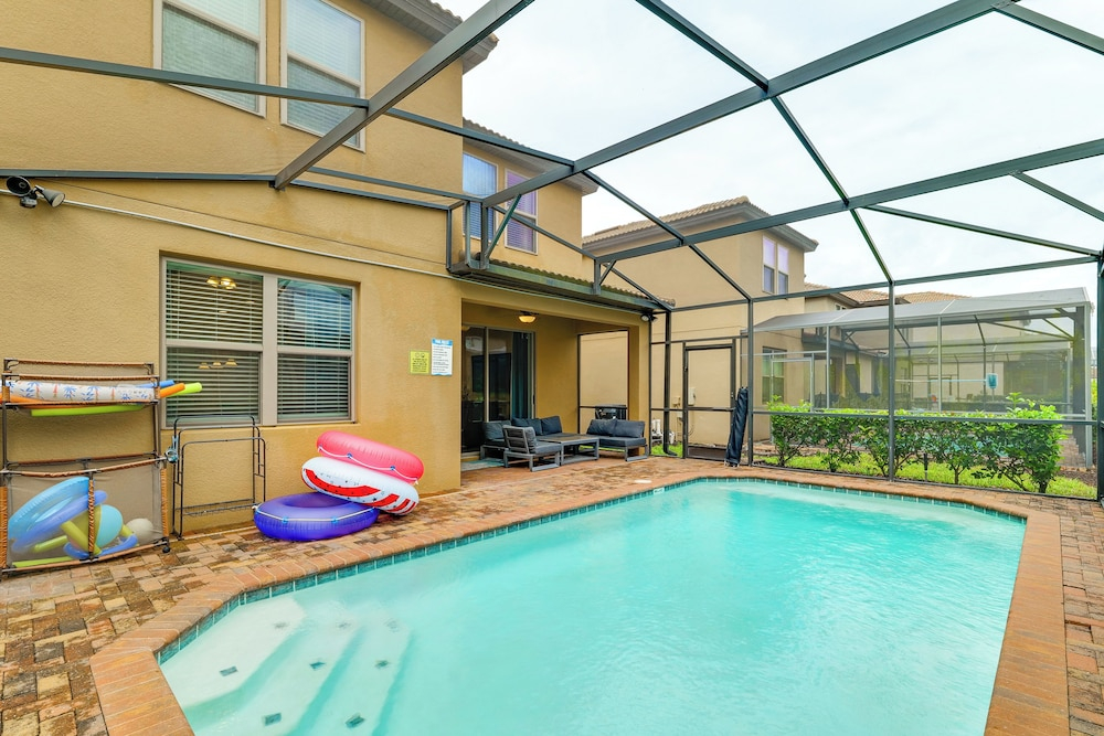 Disney Oasis: 5BR Windsor Home w/ Private Pool