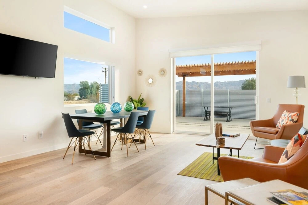 Sun Oro Joshua Tree - Hot Tub, Bbq, Fire Pit & Gameroom 2 Bedroom Home by RedAwning