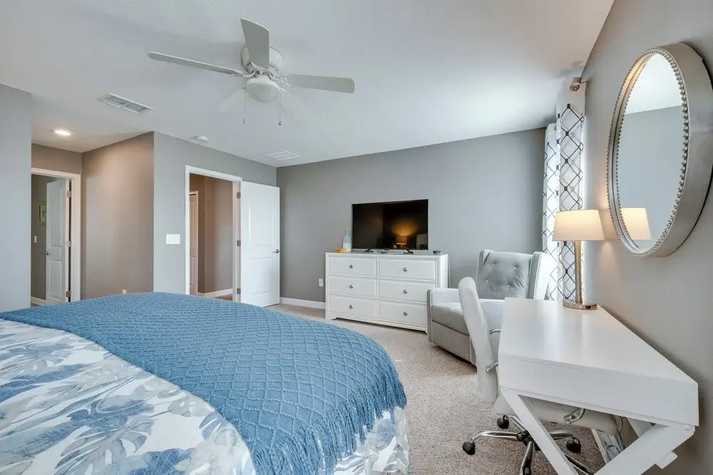 Chic Villa w/ Resort Perks ~ 10 Mi to Disney