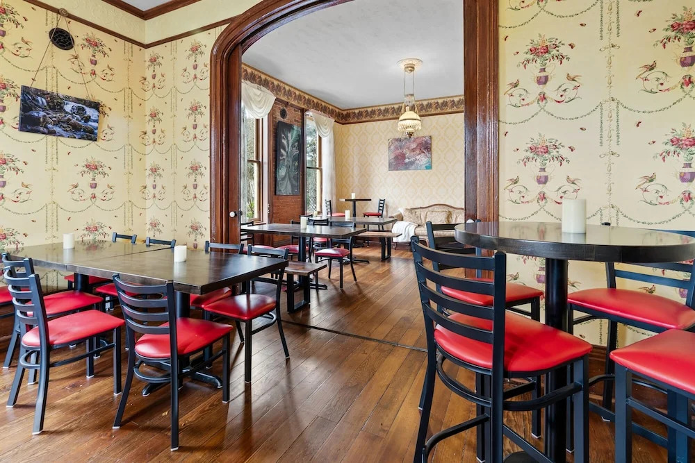 The Orth House Inn by Remotion