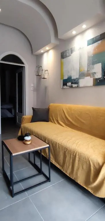 Eleni City Apartment 2