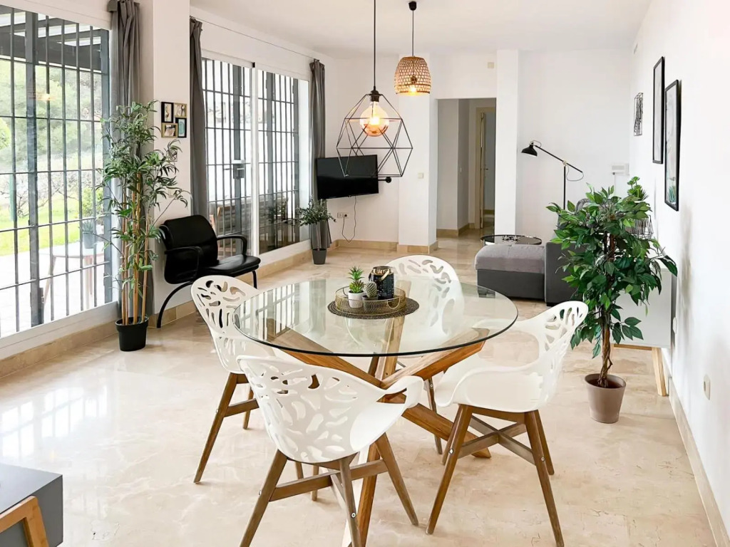 57-Beautiful Apartment with Stunning Views in Calahonda, Mijas