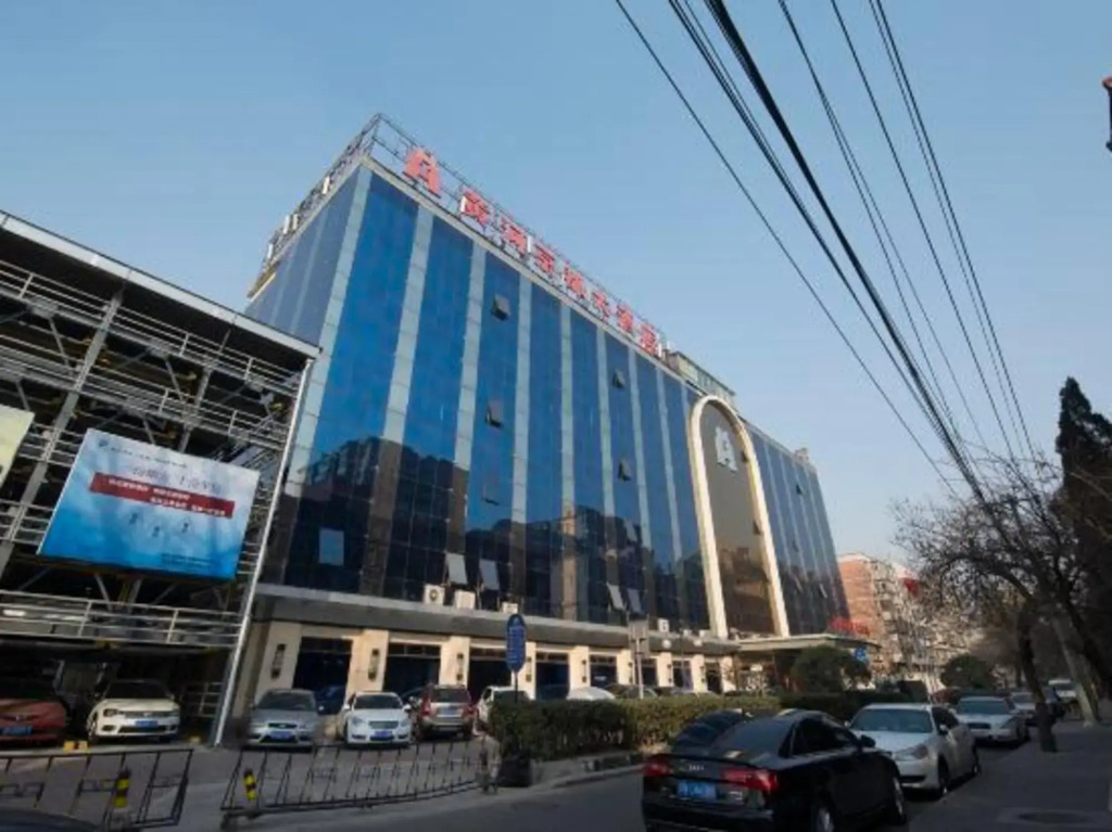 Huanghe Jingdu Grand Hotel