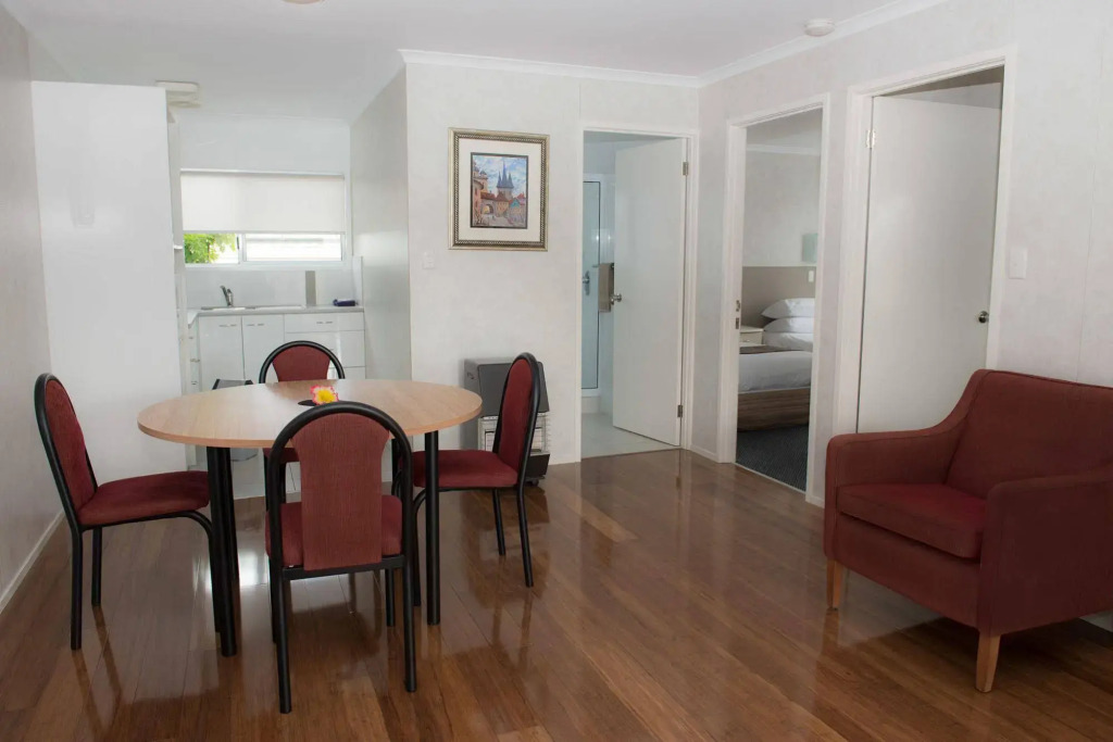 Aloha Apartments
