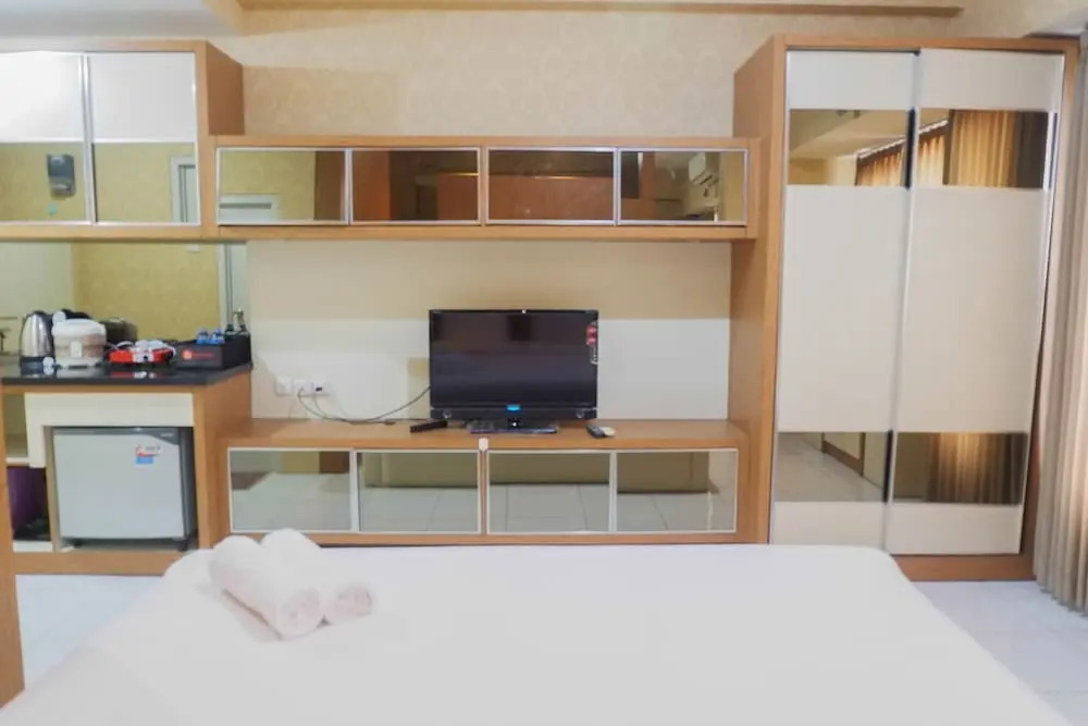 Cozy Studio at UC Apartment