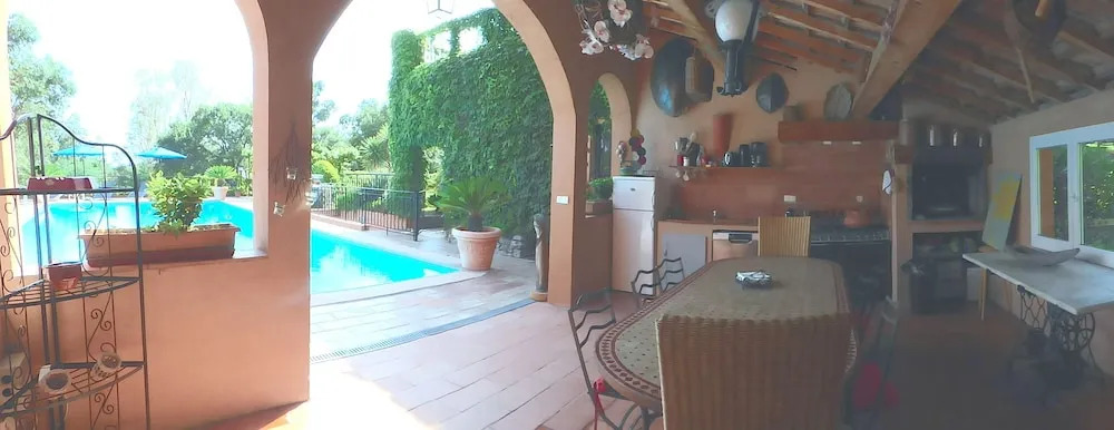 Villa Parasol
