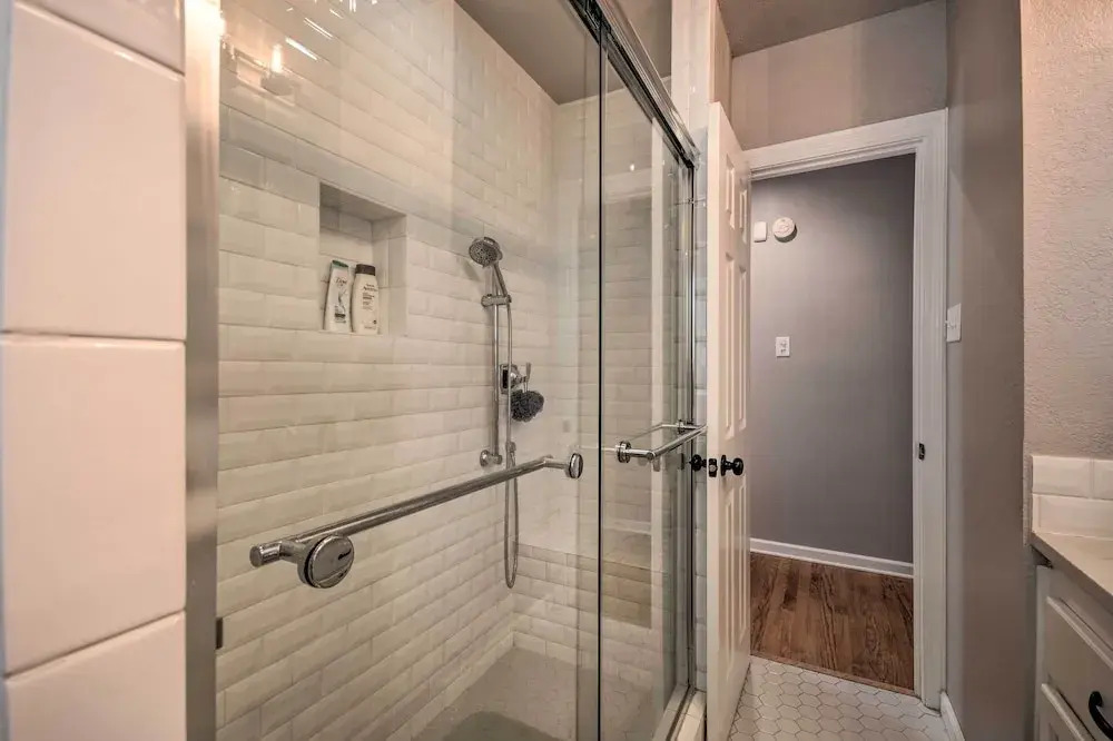 Stylish Home - Walk to Texas Tech University!