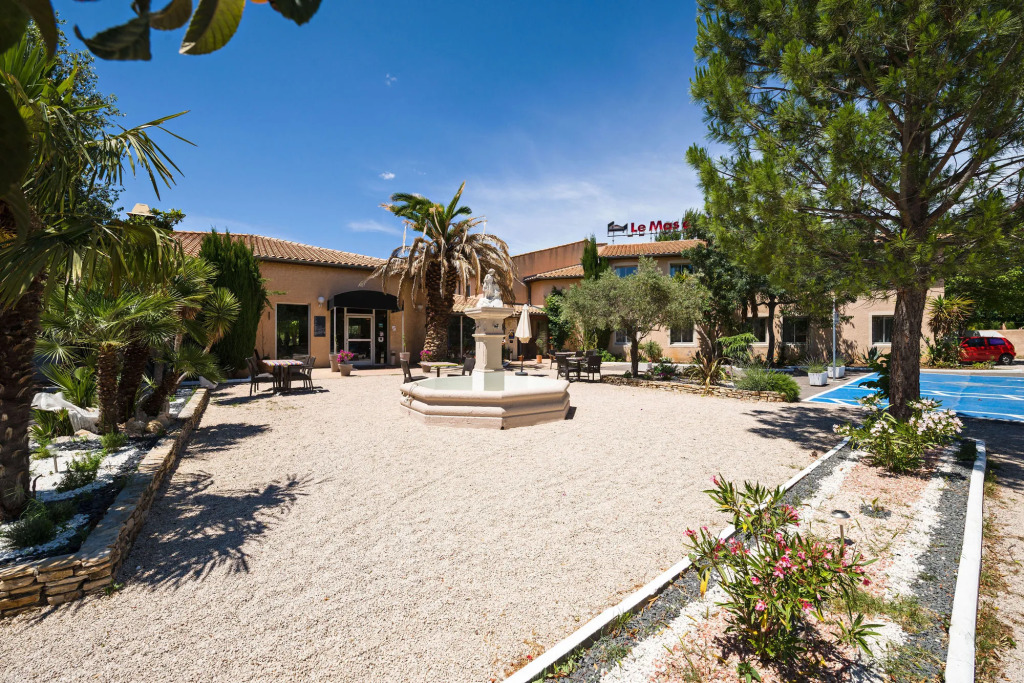 Logis Hotel Noemys pont de lEtoile