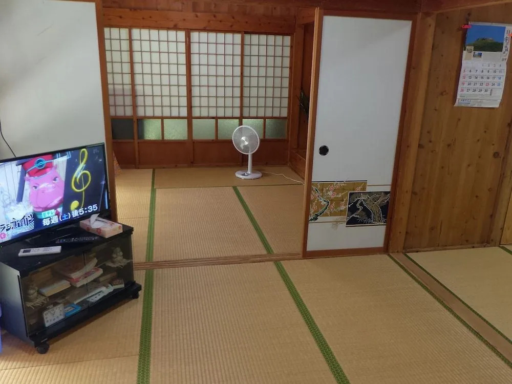 Okinawa Old House Inn Fuuran