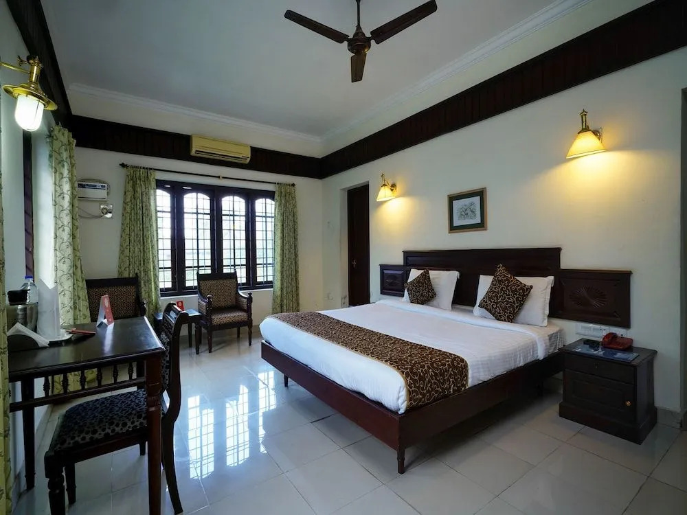 OYO 10638 Chandana Royal Resorts