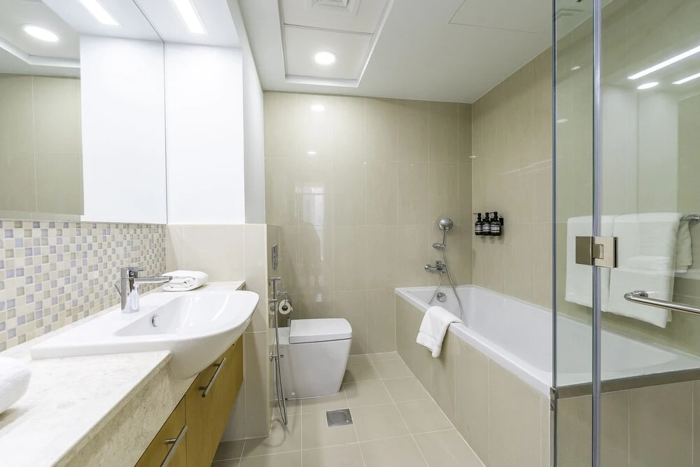 Monty - Upscale Modern 1BR in the heart of DT Dubai