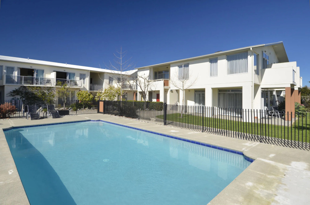 Parkside Motel