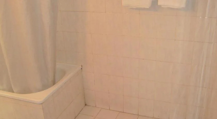 Guesthouse Lusa Atenas