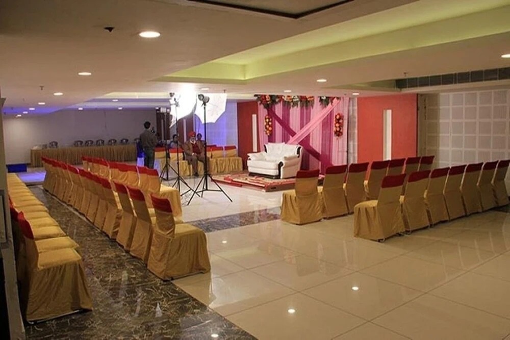 Hotel Opulence