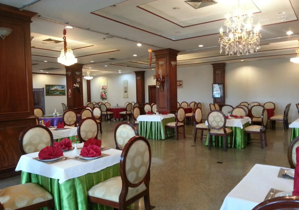 Angkham Hotel