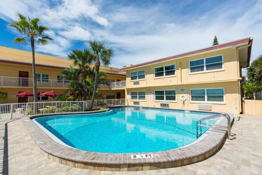 347 at Surf Song Resort by RedAwning