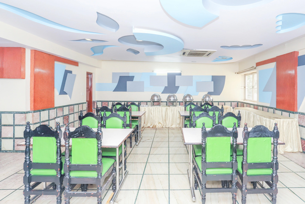 Aura Inn