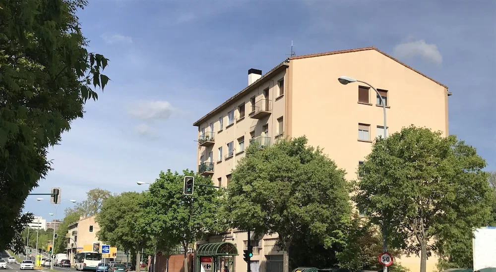 Lindux Apart Pamplona