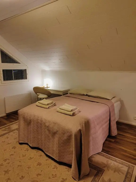 Arctic circle private 2nd floor suite and balcony