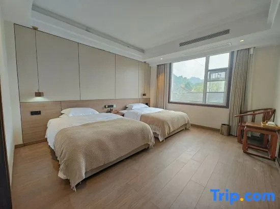Huaxuan Hot Spring Hotel,Qingcheng Mountain