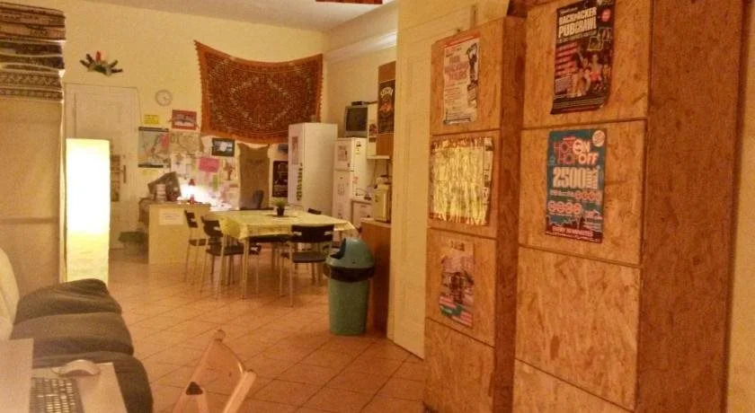 Oleander Hostel