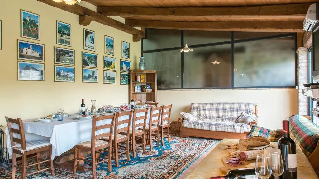 Val di Marco 12, Emma Villas