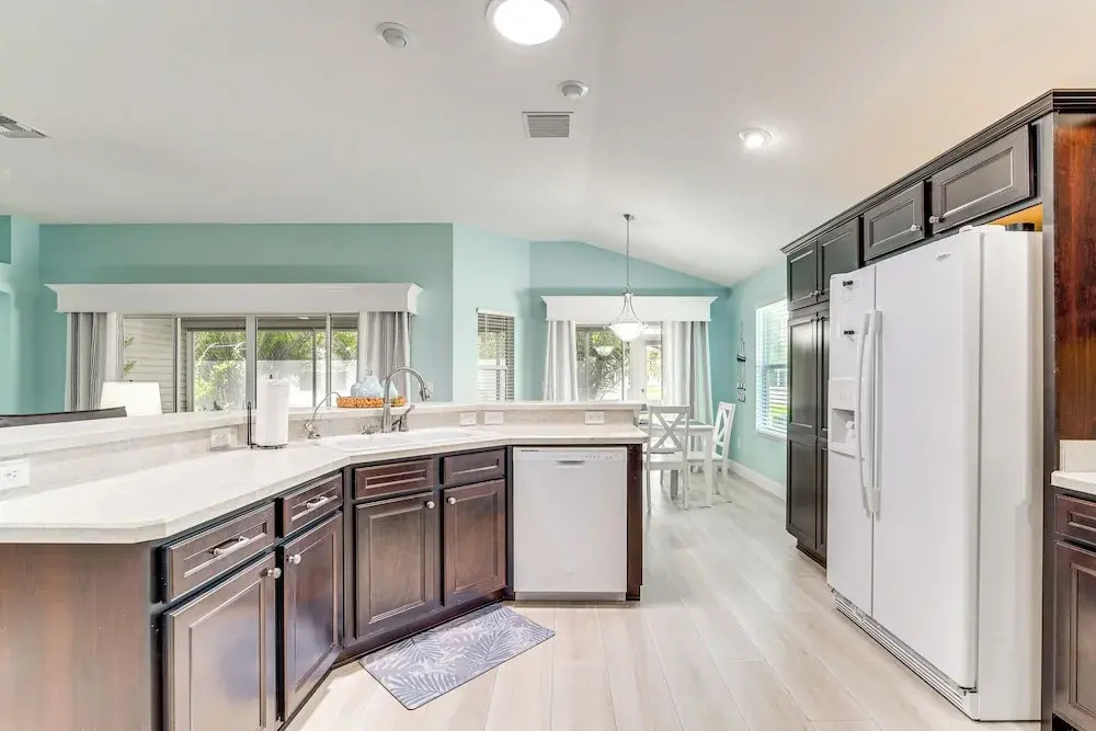 Golf Cart & Pool Access: The Villages Home