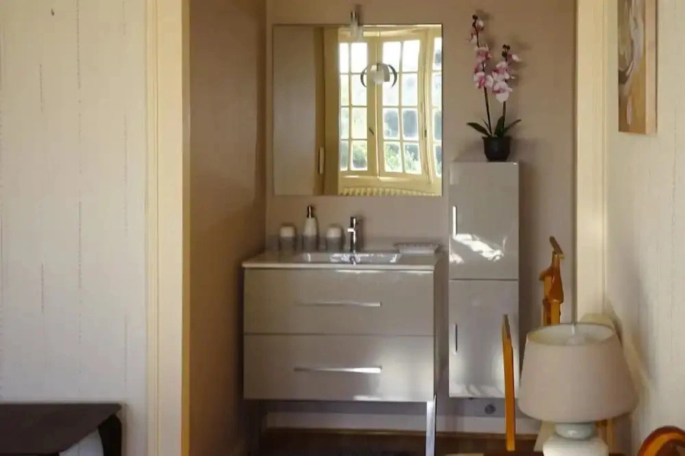 Holiday Home in Kersiny With Sea Views