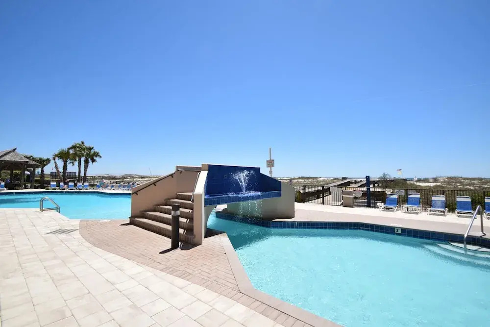Phoenix East 510 2 Bedroom Condo by RedAwning