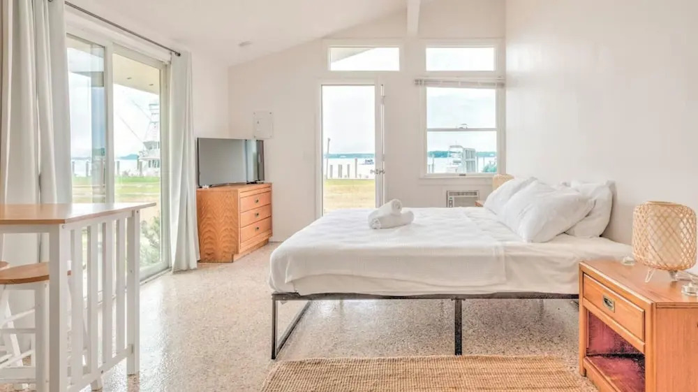 Barlume Beach Montauk