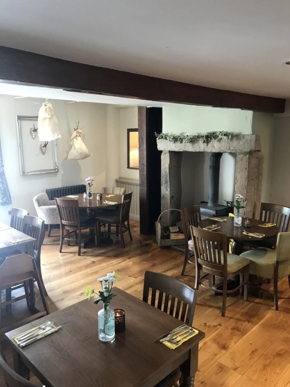 Feildens Arms Hotel