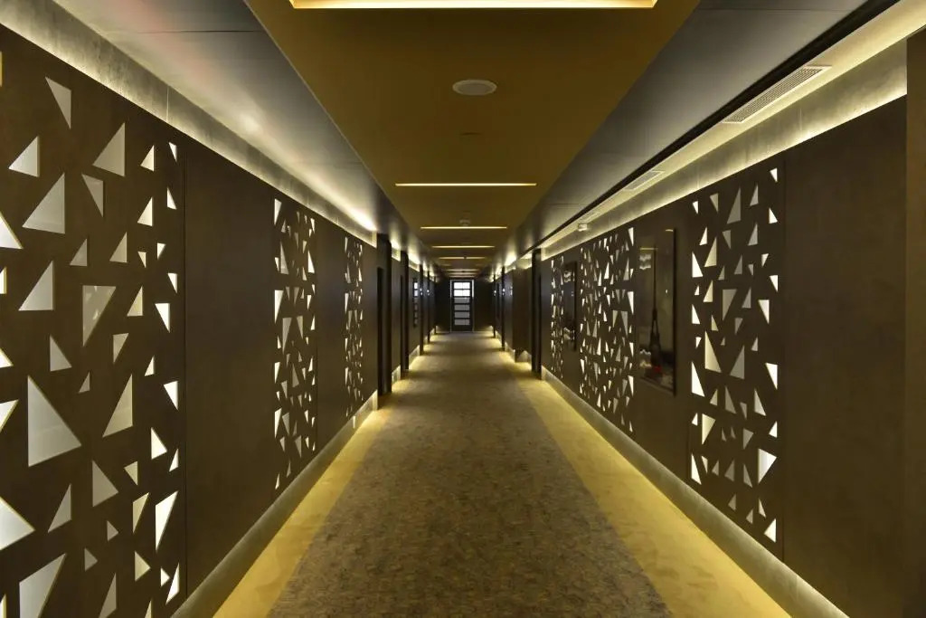 Regency Palace Hotel