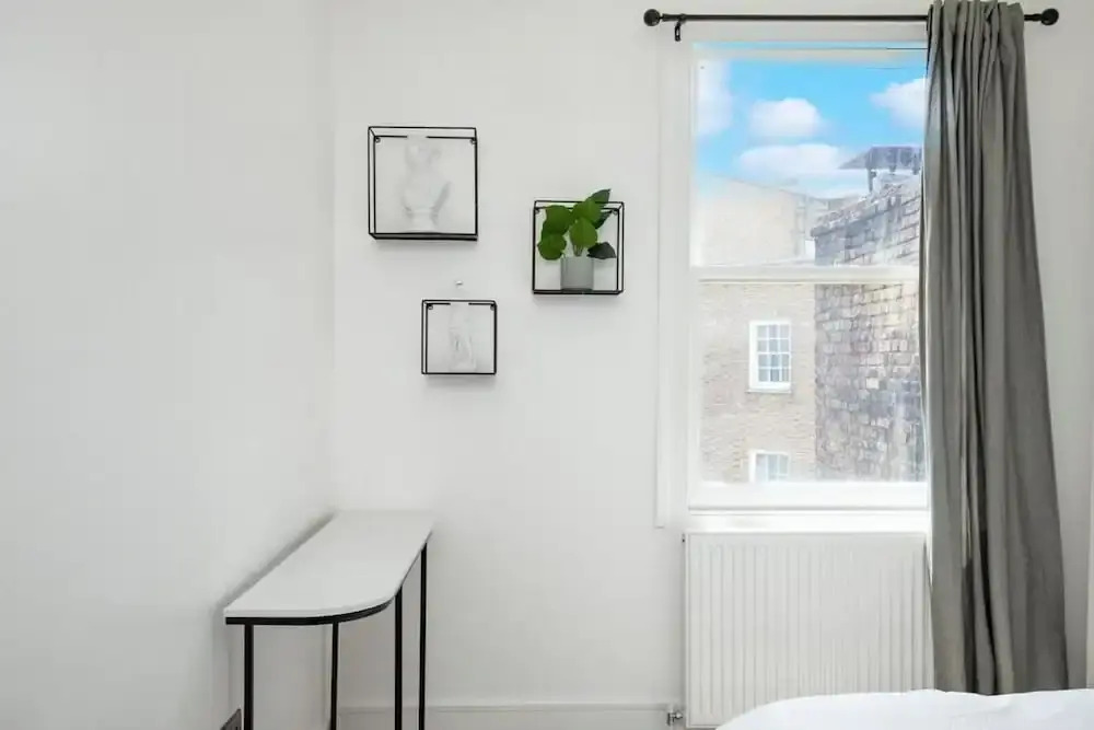 Camberwell Apartment - Stylish 4 Bed