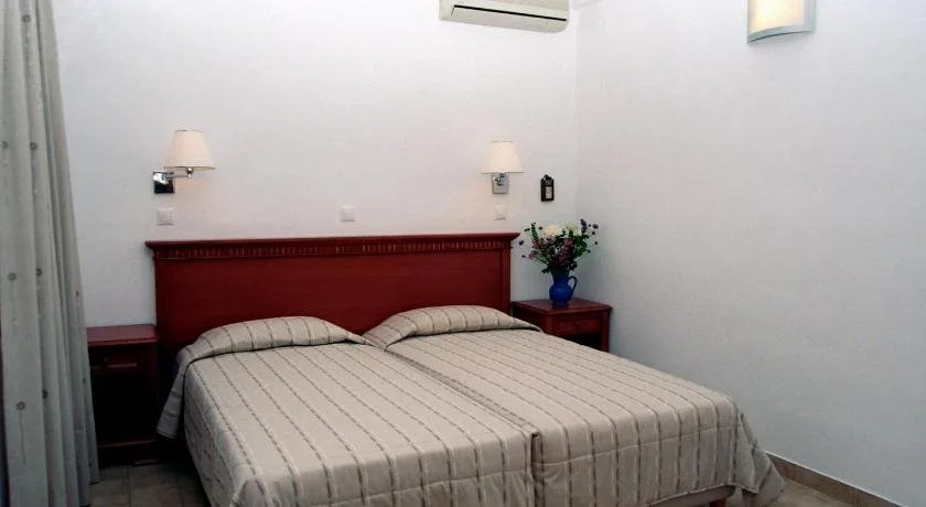Olympia Village Hotel