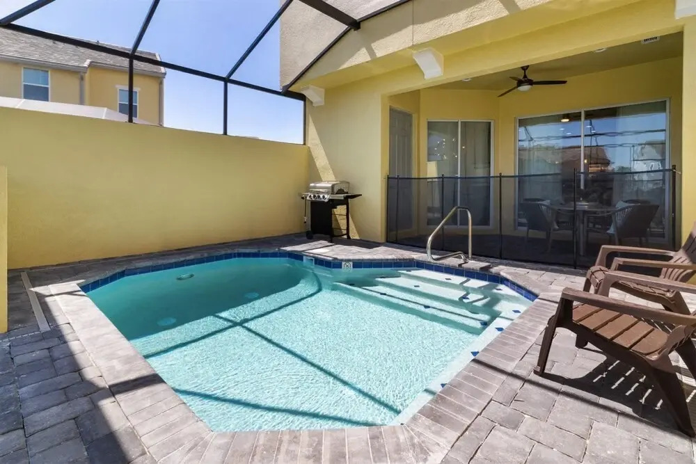 5BR Town Home in Festival