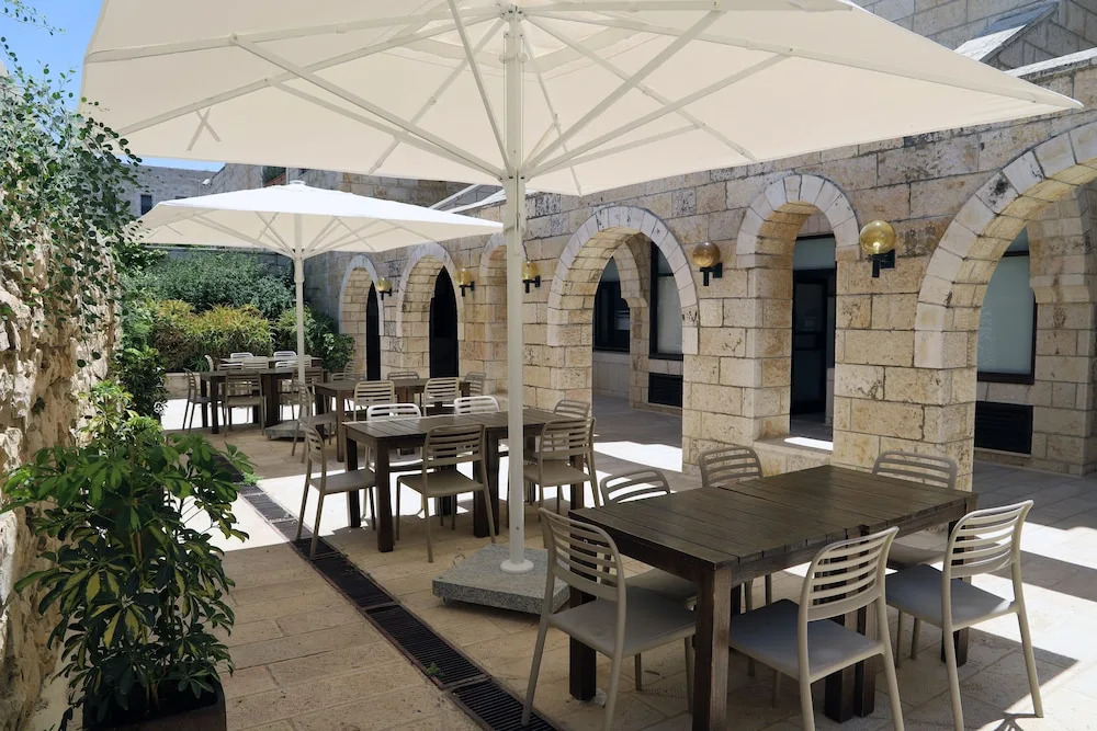 New Gate Hostel