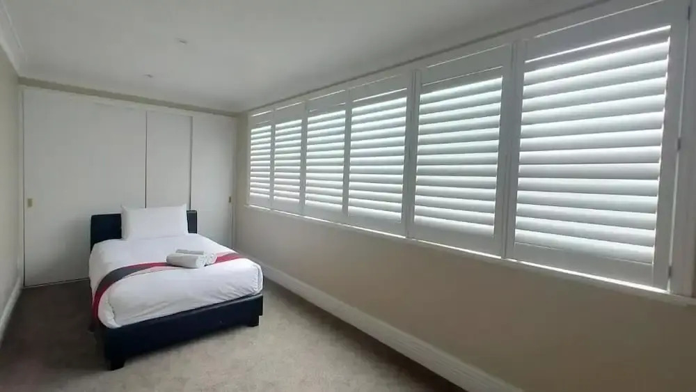 3min to beach 4 bedroom villa