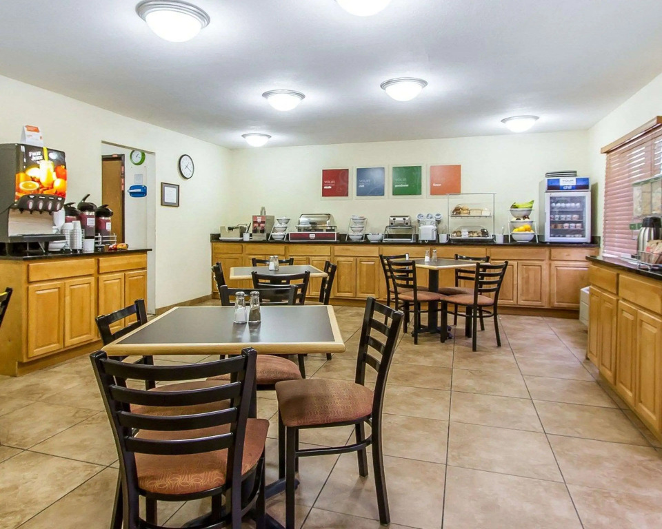 Quality Inn Macomb near University Area