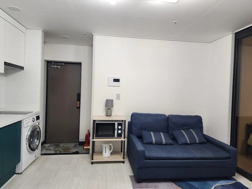 Jeju Seomun Residence Hotel