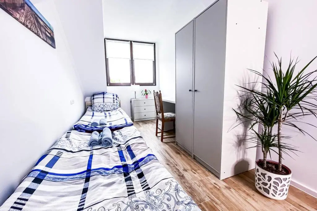 Modern sanierte Wohnung mit 5 Einzelbetten in Leipzig-Plagwitz