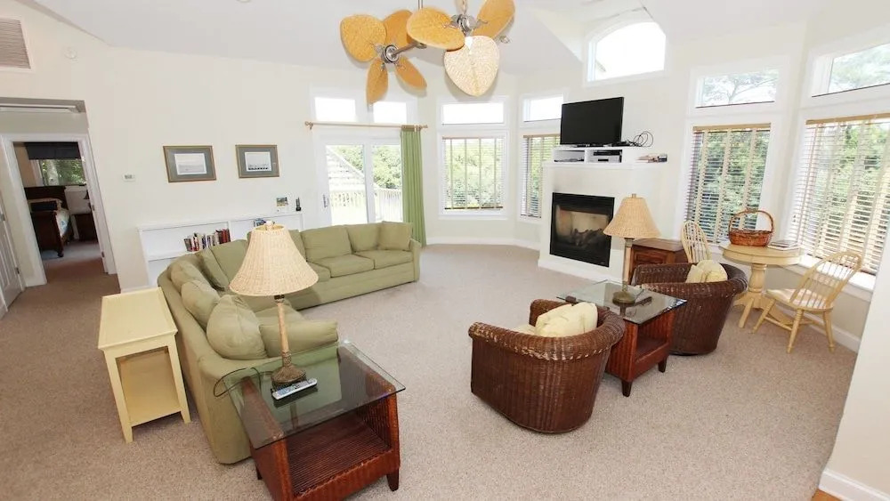 Sound Sunsets - 5 Br Home
